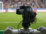 Mediaset intraprender azioni legali contro chi ha trasmesso su Fb la diretta della gara Napoli-Benfica